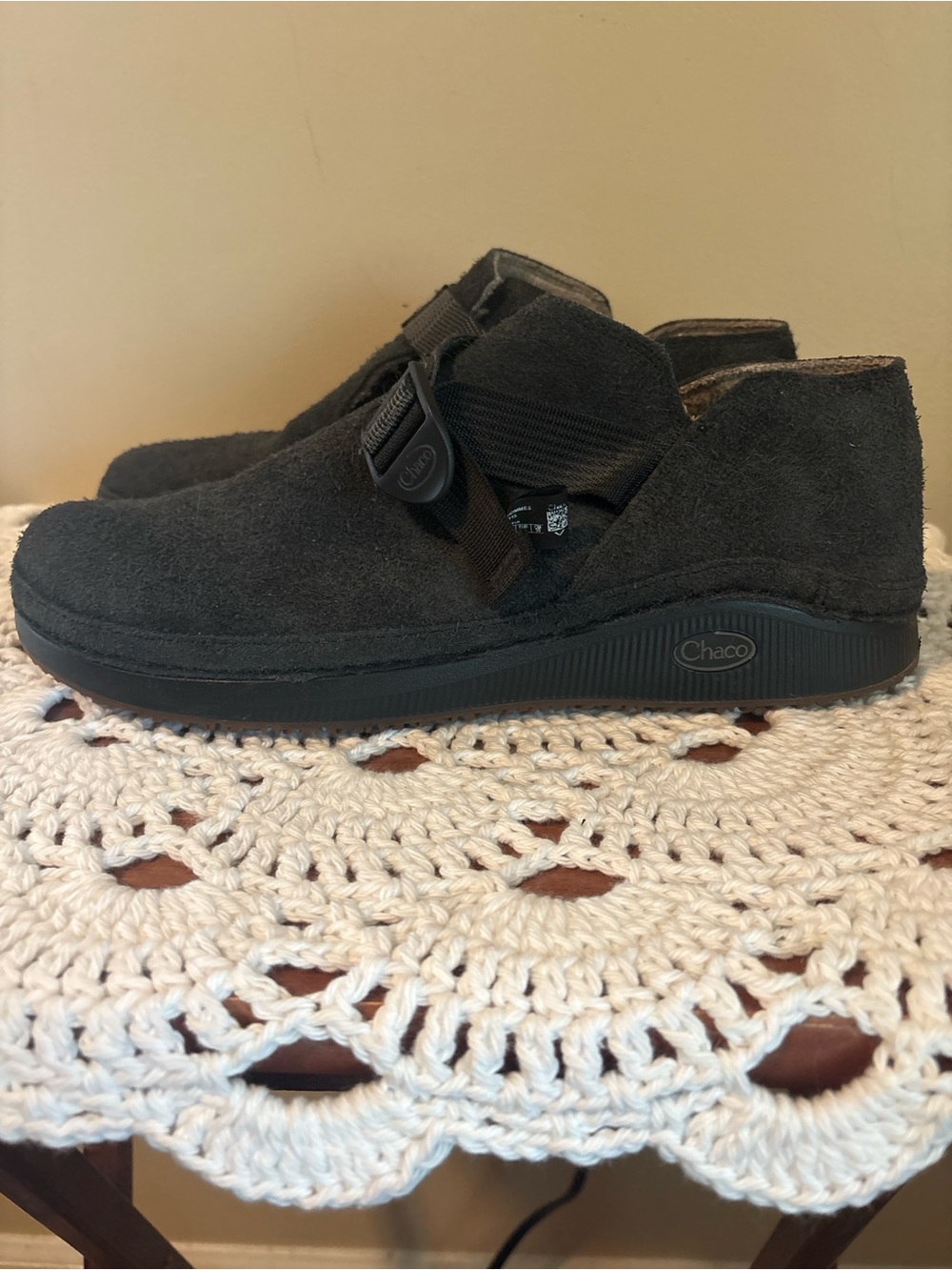 Chaco Men’s Black Suede Casual Slip-On Shoe Size 12